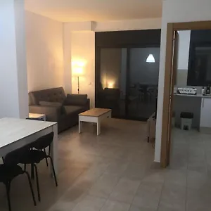 Acogedor En El Centro De Sitges, Al Lado De La Playa Apartamento