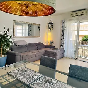 Welcom A Summer Flat In The Heart Of The Village Apartamento